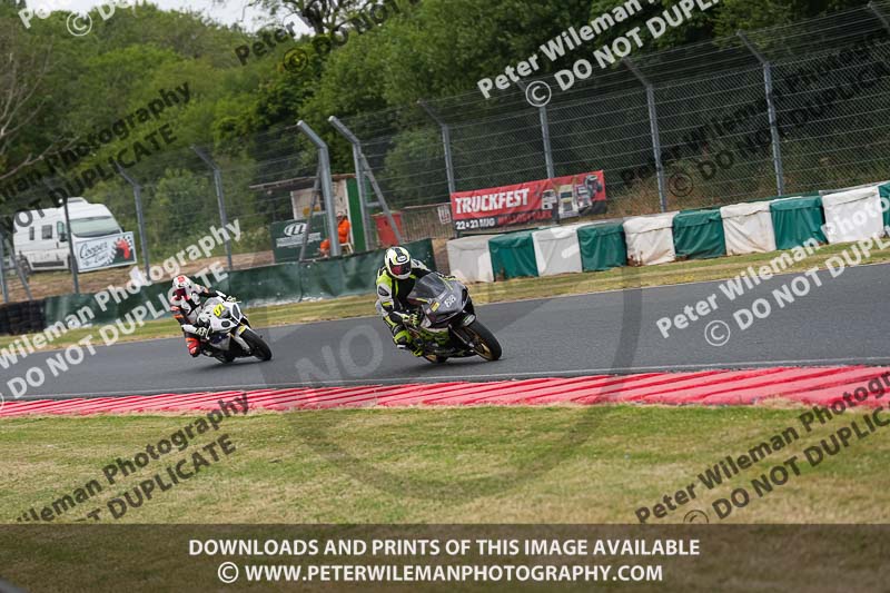 enduro digital images;event digital images;eventdigitalimages;mallory park;mallory park photographs;mallory park trackday;mallory park trackday photographs;no limits trackdays;peter wileman photography;racing digital images;trackday digital images;trackday photos